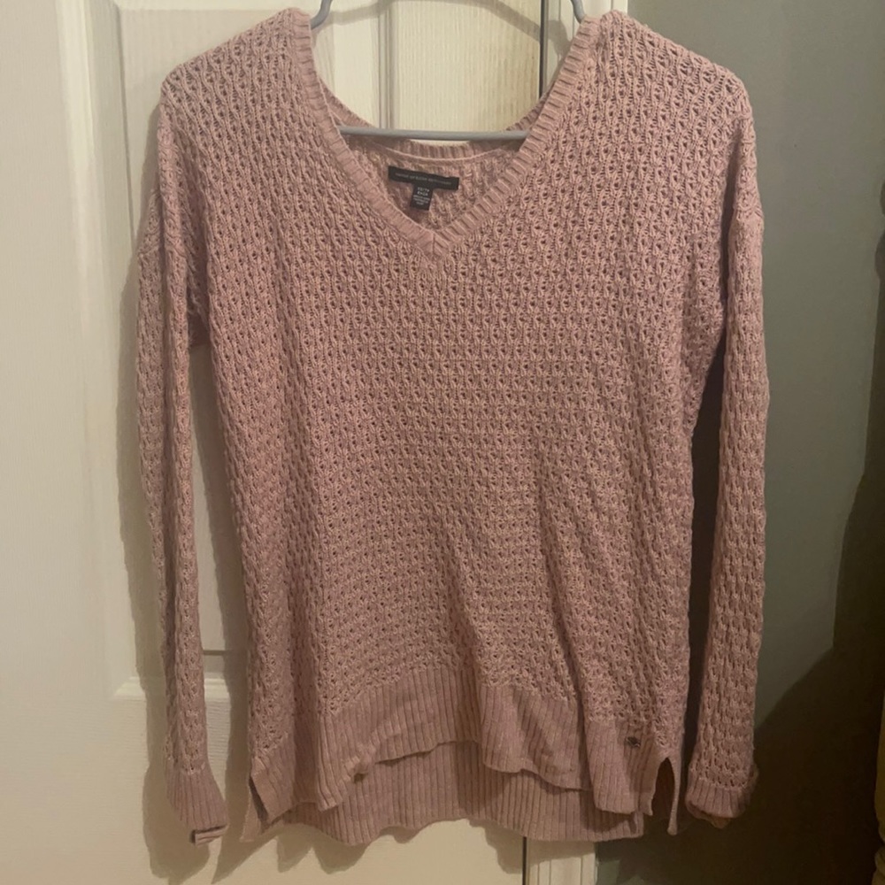 mauve american eagle sweater